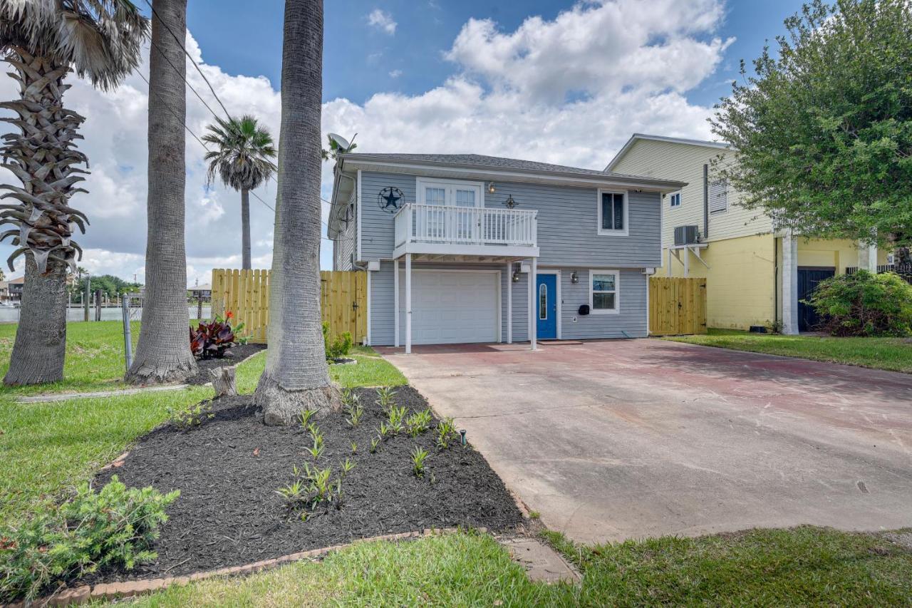 Waterfront Galveston Bay Retreat - 4 Mi To Beach! 외부 사진